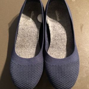 Allbirds Tree Breezers, Marine, size 8.5
